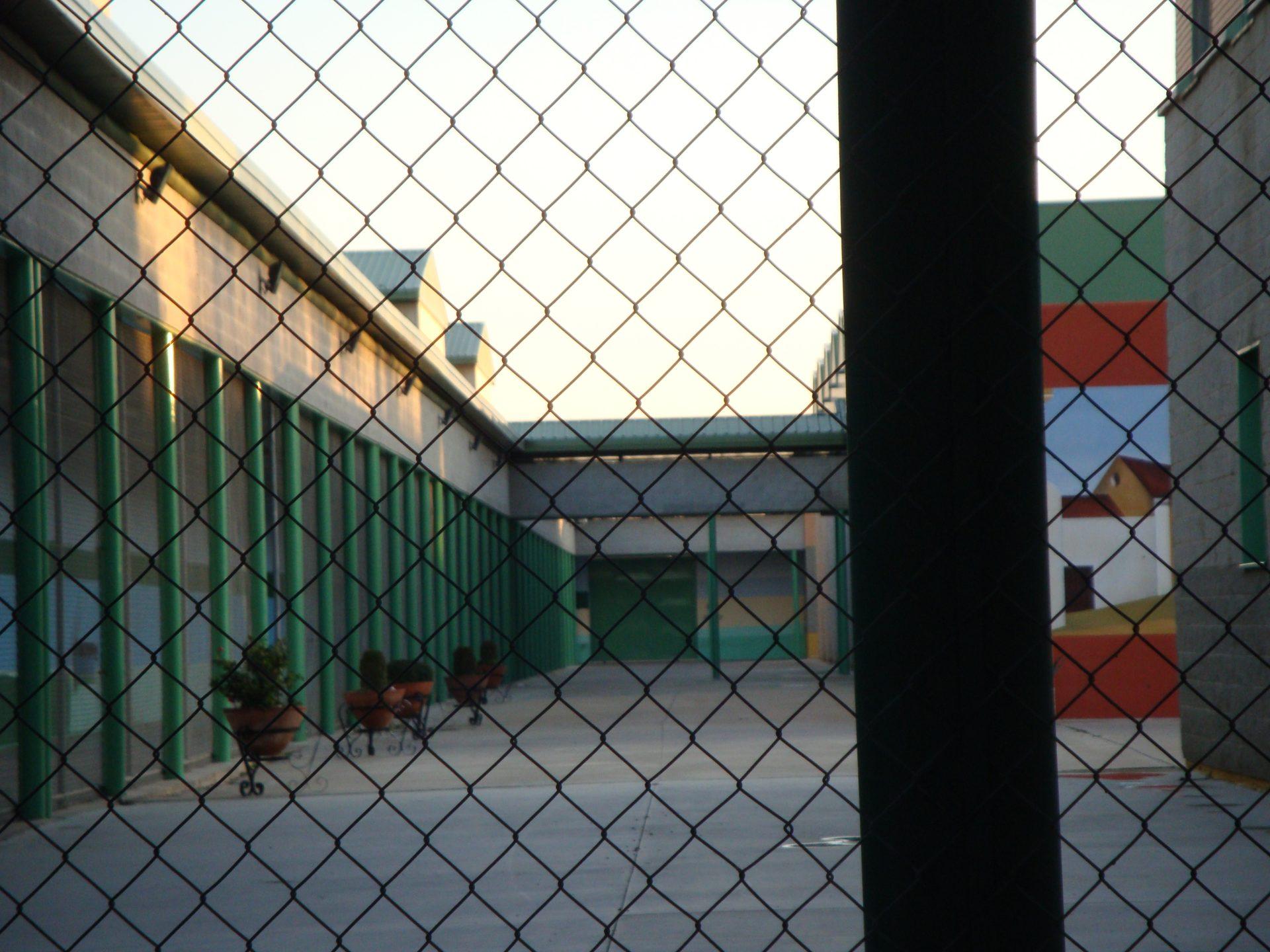 Image default